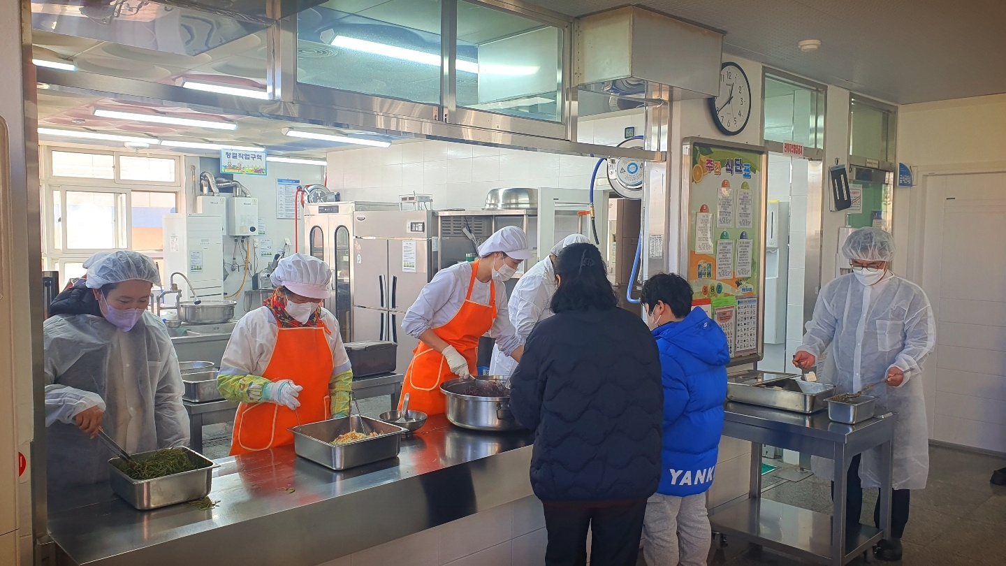 12월 급식모니터 활동사진.jpg